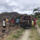 Warga Desa Katu Warga Desa Katu Gelar Tradisi "Mekau"
