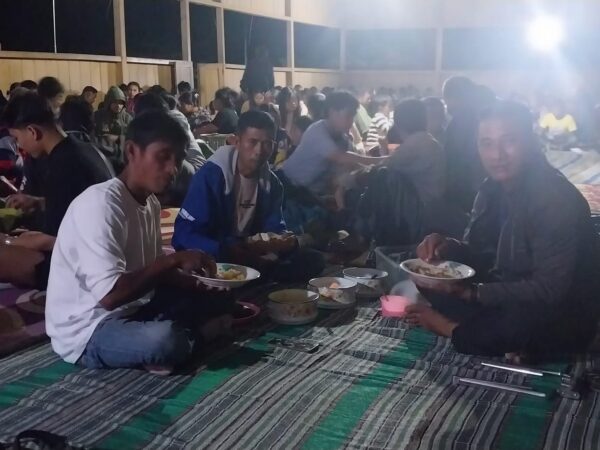 Syukuran Panen “Mande Pare” di Desa Katu Berlangsung Meriah